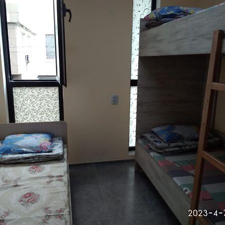 Tastaq Hostel Almati Kültér fotó