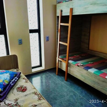 Tastaq Hostel Almati Kültér fotó